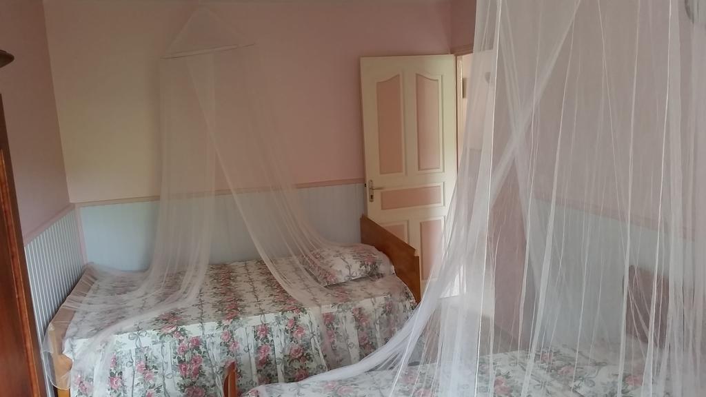 Appartement Chez Lucia et Donatien à Les Anses-d'Arlet Extérieur photo
