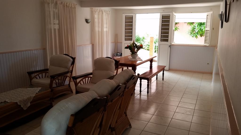 Appartement Chez Lucia et Donatien à Les Anses-d'Arlet Extérieur photo